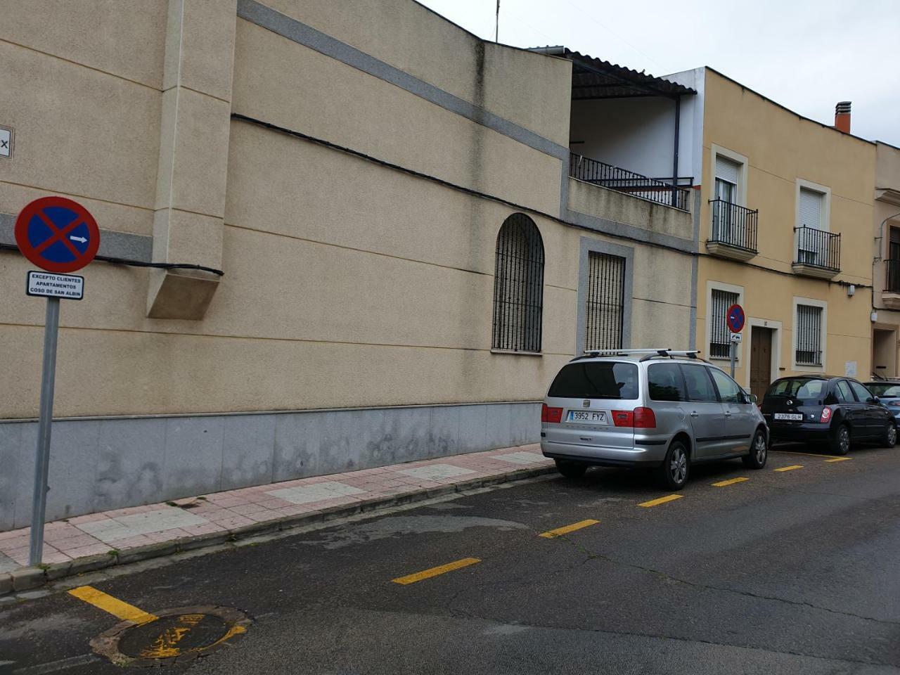 Apartamentos Coso De San Albin ميريذا المظهر الخارجي الصورة